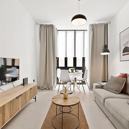 Pena Family By Del Parque Flats Apartman *